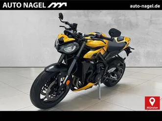 triumph street triple rs