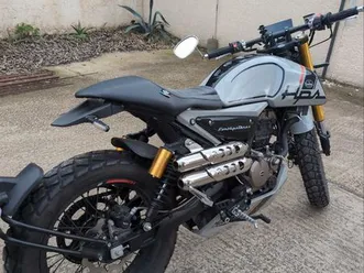 vend fb mondial hps 125 2023 1000km