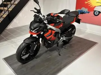 aprilia tuono 457 – demo (bj 2025) — motoren | aprilia — marktplaats