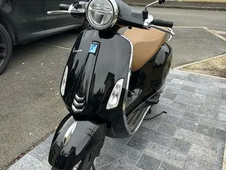 scooter piaggio vespa primavera 50
