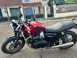 street twin 900 bonneville