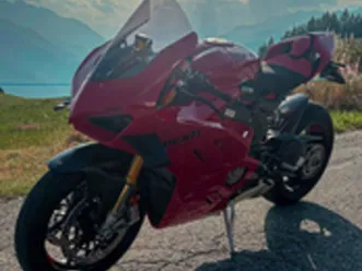 panigale v4s 2024
