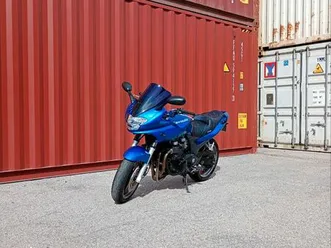 kawasaki zr7-s 750 cc