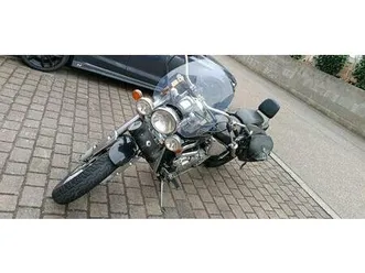 suzuki vz800 marauder / chopper