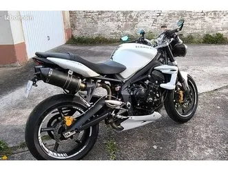 triumph street triple 675r