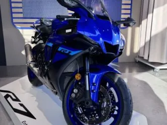yamaha yzf 1000 r1 2025 1000 cm3 | moto sportive | 3 596 km | bleu | 45160 olivet