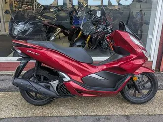 2020 honda pcx 125 for sale in romford