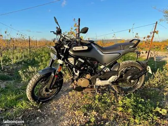 125 svartpilent husqvarna