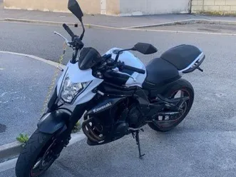 vends moto er6 n bridée a2 2014
