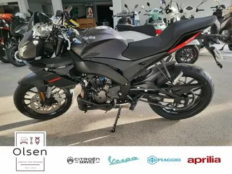 aprilia tuono 125 e5+ mamba grey