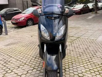 yamaha - xmax 250