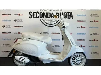 vendo vespa sprint 125 justin bieber (2022 - 24) usata a lucca (codice 9919714) - moto.it