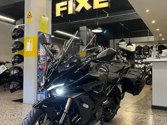 suzuki gsxs 1000 gt de 2024 em estado novo com 4786 kms. agualva e mira-sintra