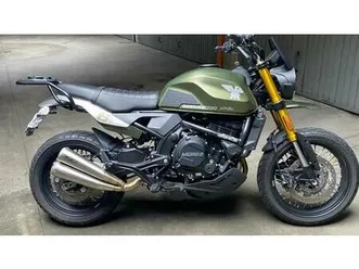 vendo moto morini seiemmezzo scr (2022 - 26) usata a muggio' (codice 9918729) - moto.it