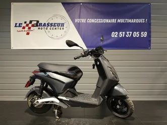 piaggio one électrique