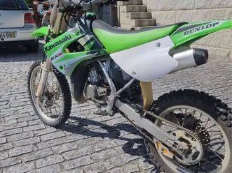 vendo kawasaki kx 85 castro daire