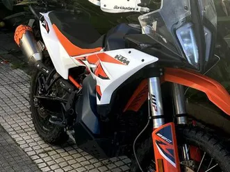 ktm 890 adventure r - with akrapovic exhaust costa da caparica