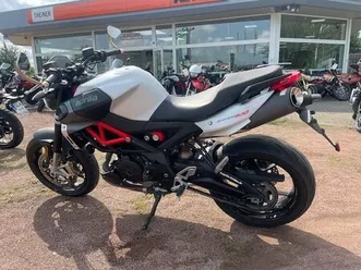 aprilia shiver 900