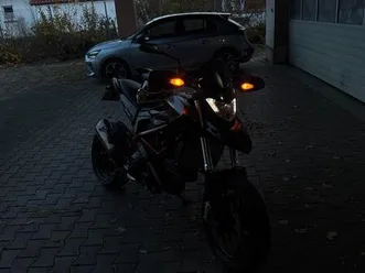 ducati hypermotard 821 (a2 eingetragen)