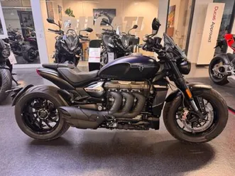 triumph rocket 3r storm