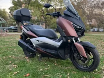 yamaha x-max abs tcs abs led