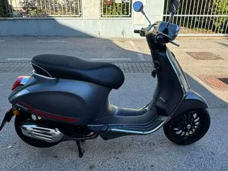 vespa sprint 125 abs
