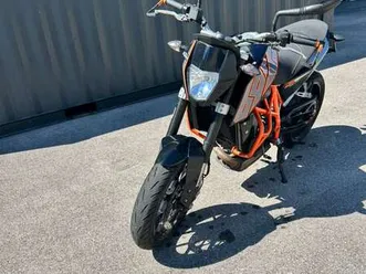 ktm duke 690