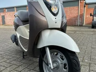 sym mio 100 nieuwstaat — scooters | sym — marktplaats