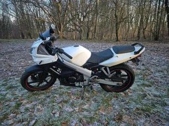motorrad der marke kymco quannon 125 cc