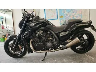 vendo yamaha vmax (2008 - 17) usata a rozzano (codice 9919504) - moto.it