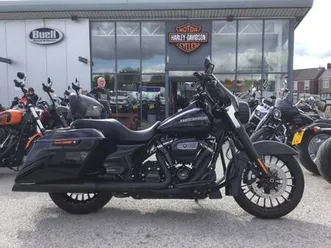 2018 harley-davidson road king special flhrc vivid black (18my) hd touring petrol manual