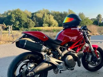 ducati monster 696 - ano 2008 glória e vera cruz