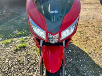 aprilia sxr 50 top zustand