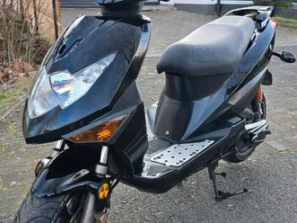 mofa mofaroller roller motorroller keeway 25 kmh/ 2takter