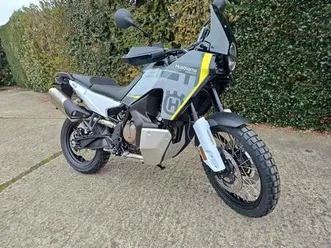 ② husqvarna norden 901 modèle 2024 neuve, speciale action