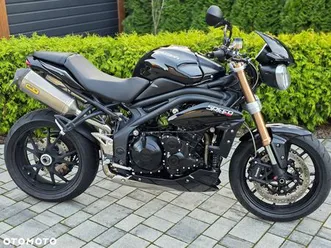 triumph speed triple