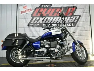 2013 triumph america two-tone