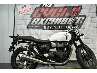 2018 triumph street twin crystal white