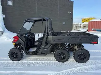 2024 can-am defender 6x6 xt
