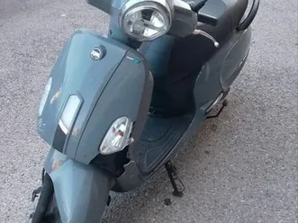 scooter sym fiddleiv 50 cc