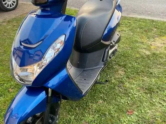 scooter 50 kisbee peugeot 4t