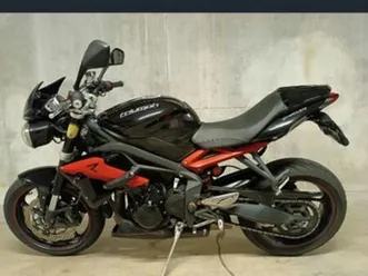 triumph street triple r
