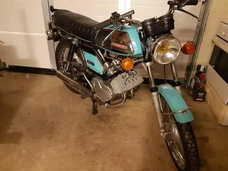 1979 motobecane mobylette a vendre