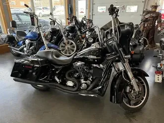 2013 harley davidson motorcycle street glide base