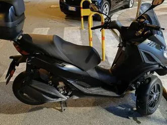 piaggio mp3 310 nero