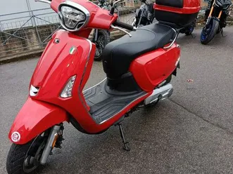 kymco like 125 rouge 2020