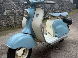 à vendre magnifique lambretta ld 125cm3 du 1957