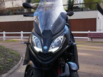 piaggio mp3 300 hpe – 2020 – noir mat très bon état ct ok – full options