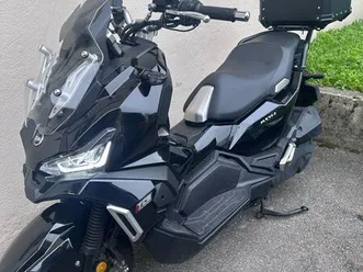 sym adx 2023 – 8000km – tft / led / abs /top case