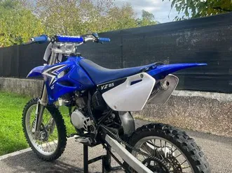 85yz